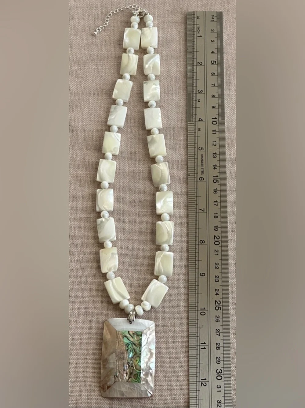 24-1/2 inch Mother of Pearl necklace NWOT - Picture 12 of 12